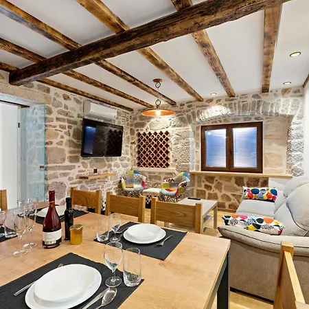 Cozy In With Kitchen Holiday home *