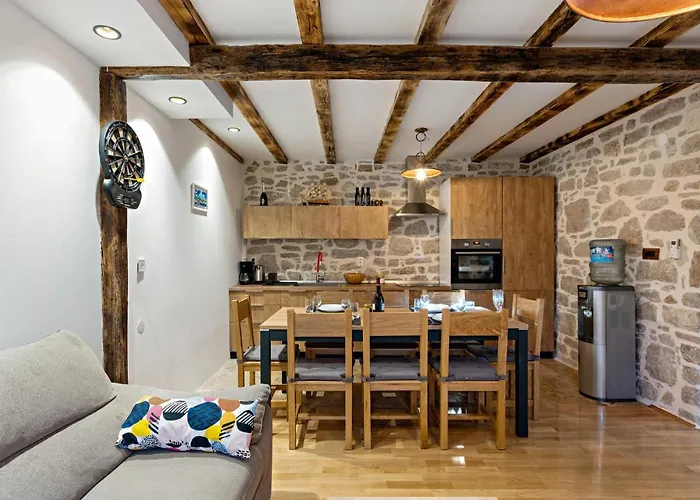 Cozy In With Kitchen בית נופש