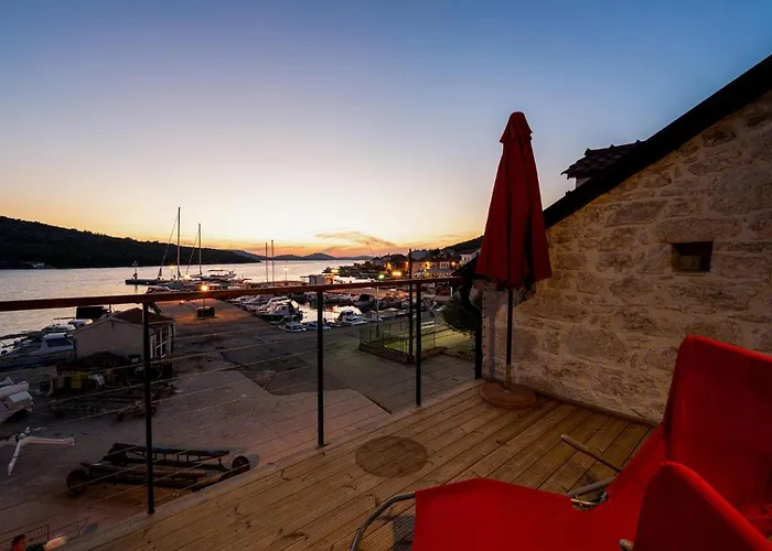 Cozy In With Kitchen * Kaprije