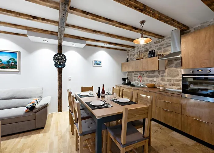 Cozy In With Kitchen Kaprije