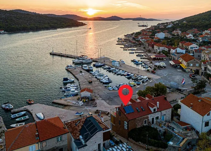 Cozy In With Kitchen * Kaprije